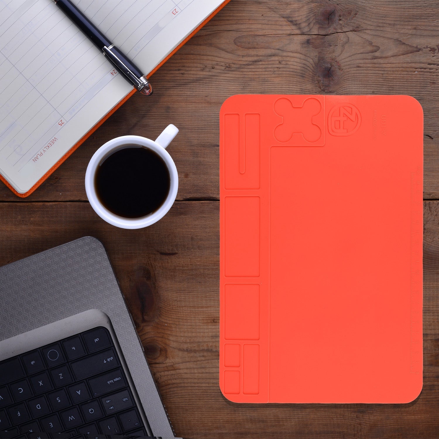 Lötmatte Premium Lötunterlage Hitzebeständiges Silikon für Lötkolben & Lötstation - AZ-Delivery