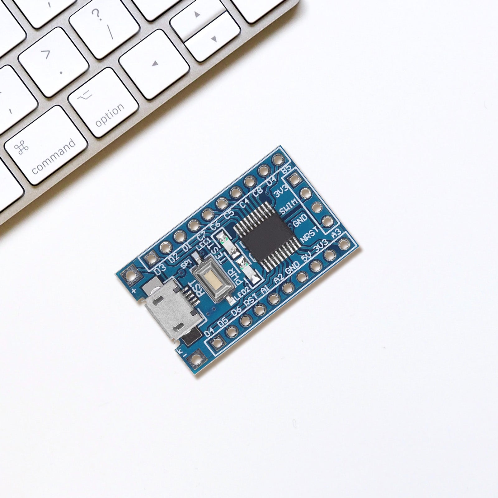 STM8S103F3P6 8-Bit Minimum System Mikrocontroller Development Board Modul für STM8S Programmierung mit UART, I2C, SPI, und einem 5-Kanal 10-Bit ADC - AZ-Delivery